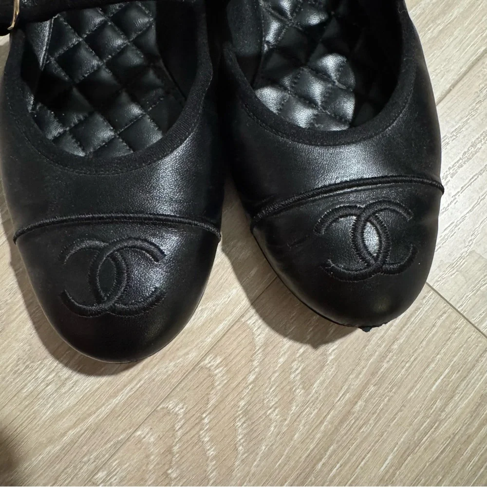 Chanel CC Mary Jane flats - Picture 4 of 11